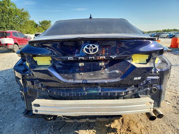 2021 TOYOTA CAMRY