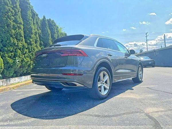 2019 AUDI Q8 Premium