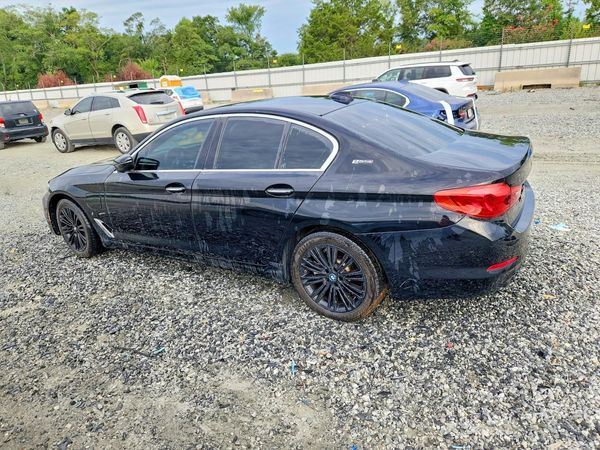 2018 BMW 530E