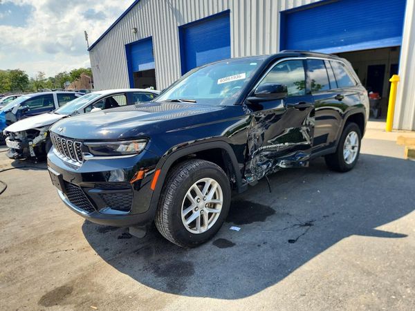 2024 JEEP GRAND CHEROKEE