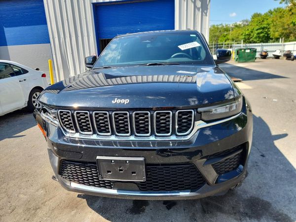 2024 JEEP GRAND CHEROKEE
