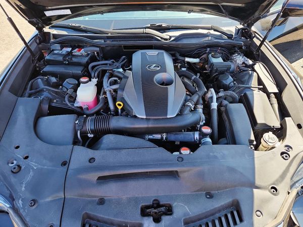 2016 LEXUS RC