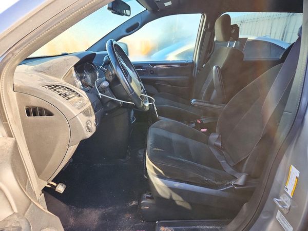 2015 DODGE GRAND CARAVAN SE — DENT