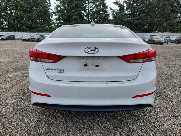 2017 HYUNDAI ELANTRA SE Base