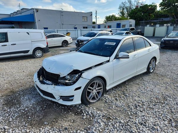 2013 MERCEDES-BENZ C C250