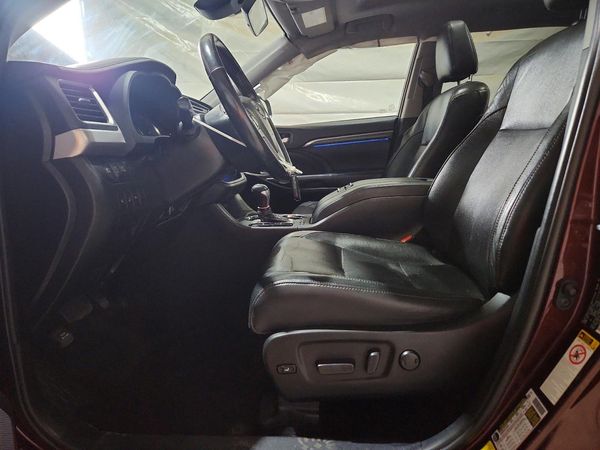 2019 TOYOTA HIGHLANDER Ltd/Ltd Platinum