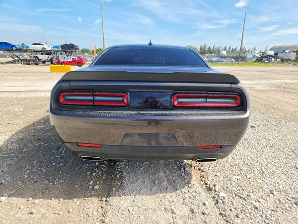 2022 DODGE CHALLENGER