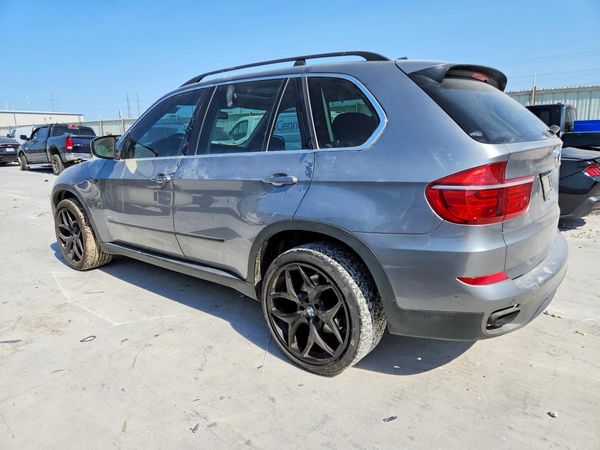 2013 BMW X5 xDrive50i