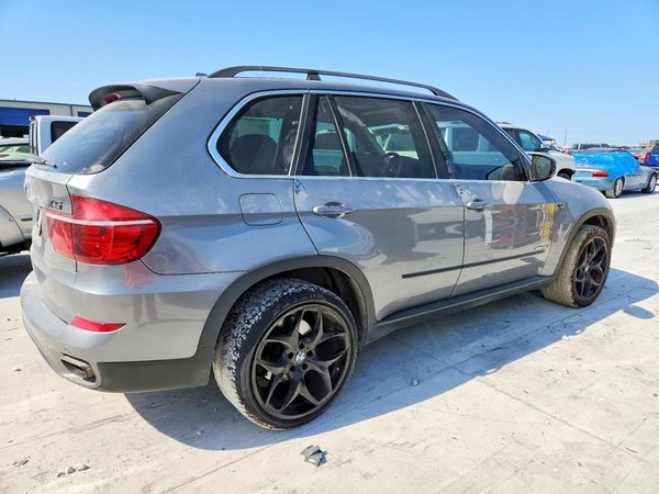 2013 BMW X5 xDrive50i