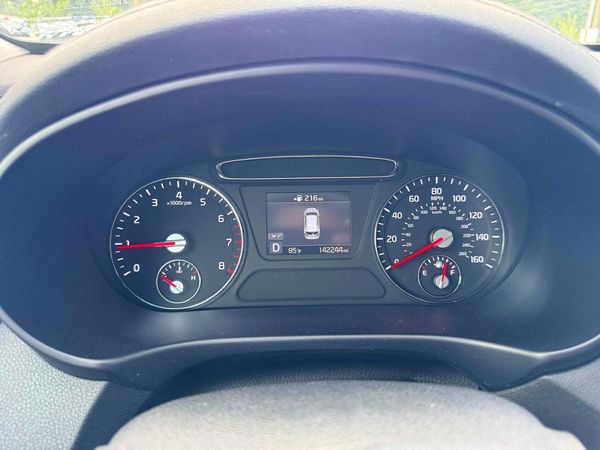 2019 KIA SORENTO L, LX, S