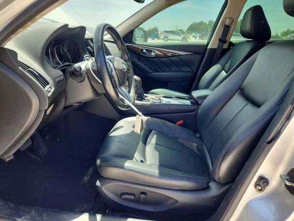2018 INFINITI Q50 — DENT