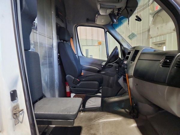 2015 MERCEDES-BENZ SPRINTER