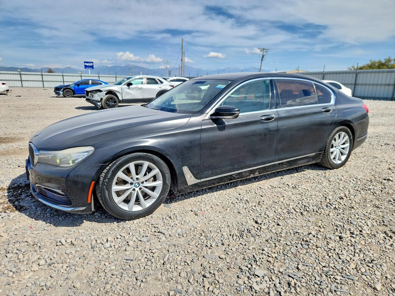 2016 BMW 740