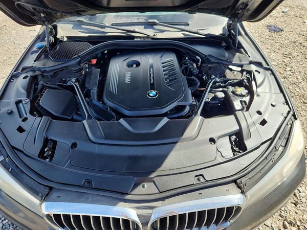 2016 BMW 740