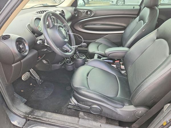 2015 MINI COOPER