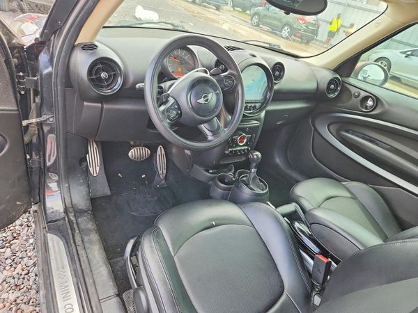 2015 MINI COOPER