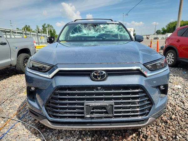 2024 TOYOTA GRAND HIGHLANDER
