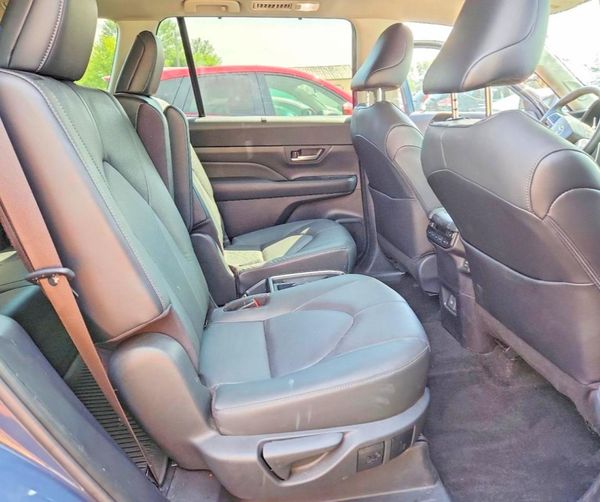 2024 TOYOTA GRAND HIGHLANDER