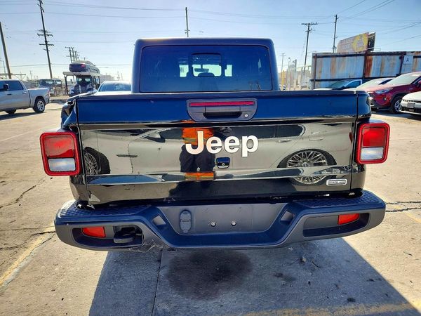 2023 JEEP GLADIATOR