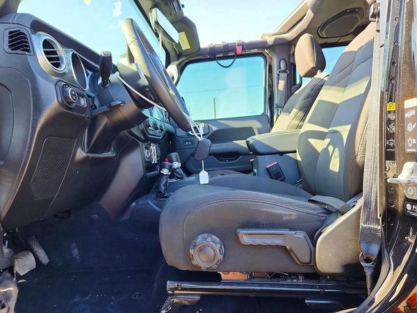 2023 JEEP GLADIATOR