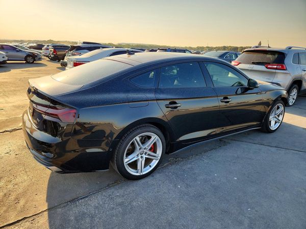 2021 AUDI A5 quattro Prestige