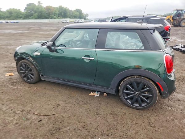 2019 MINI COOPER
