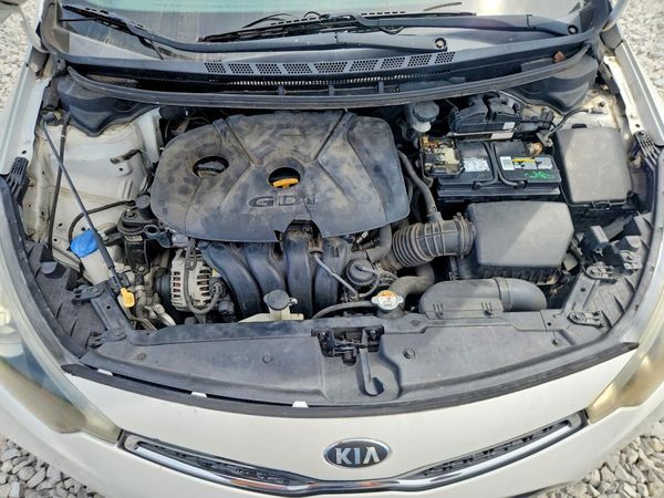 2014 KIA FORTE KOUP LX, EX