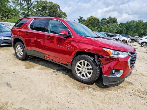 2020 CHEVROLET TRAVERSE LT
