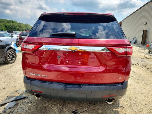 2020 CHEVROLET TRAVERSE LT
