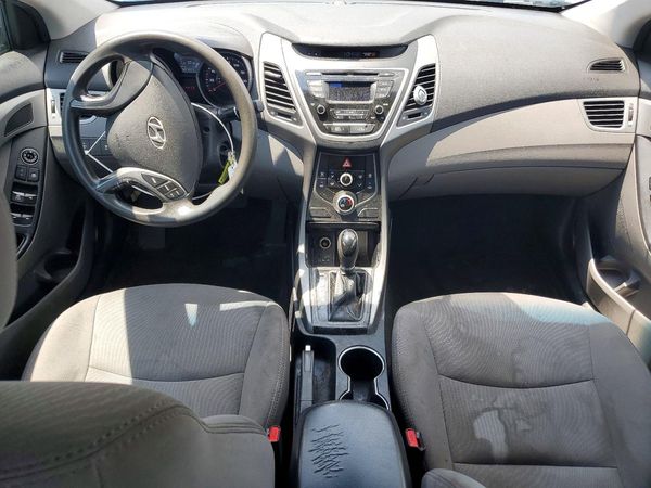 2015 HYUNDAI ELANTRA GLS(Middle)