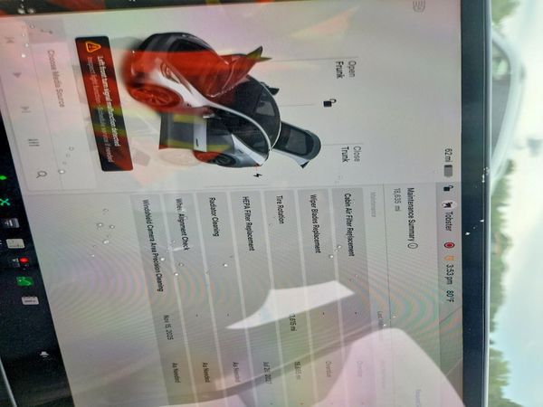 2024 TESLA MODEL  Y