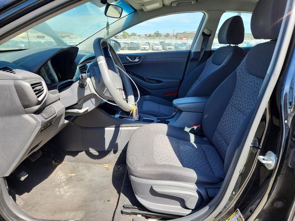 2019 HYUNDAI IONIQ Blue (HEV)