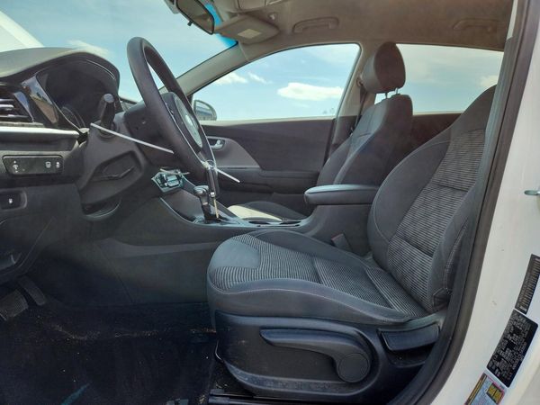2020 KIA NIRO