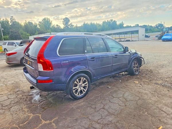 2014 VOLVO XC90
