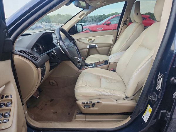 2014 VOLVO XC90