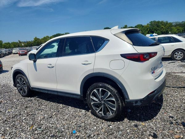2022 MAZDA CX-5 Premium Package