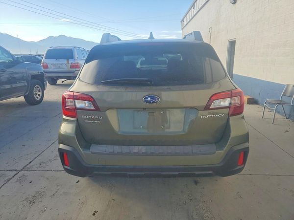 2018 SUBARU OUTBACK Premium+ES