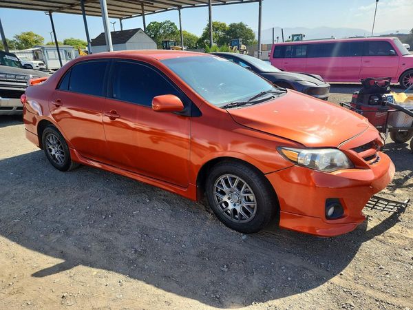2013 TOYOTA COROLLA