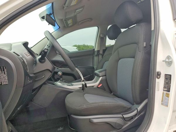 2016 KIA SPORTAGE LX w/Popular Pkg