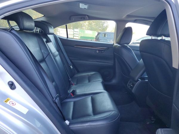 2015 LEXUS ES 350