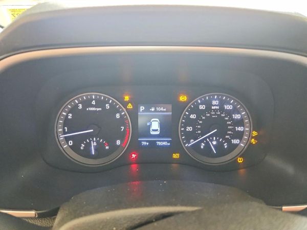 2019 HYUNDAI TUCSON SE