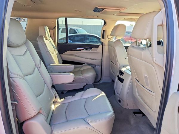 2019 CADILLAC ESCALADE ESV Premium Luxury