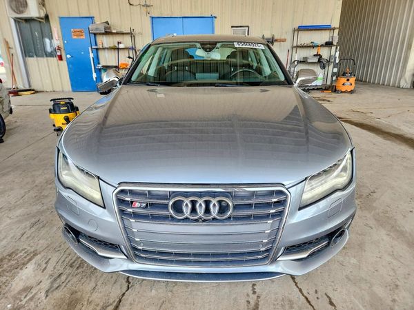 2014 AUDI S7