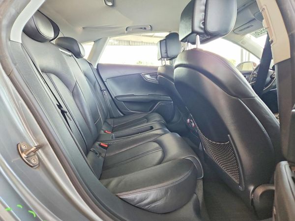 2014 AUDI S7