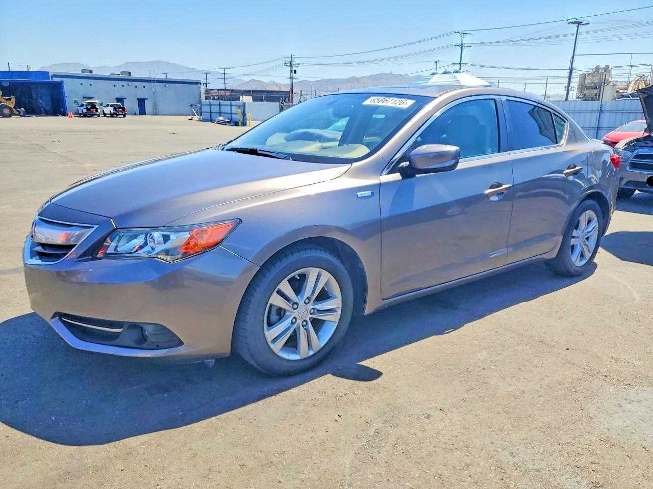 2013 ACURA ILX Hybrid TECH
