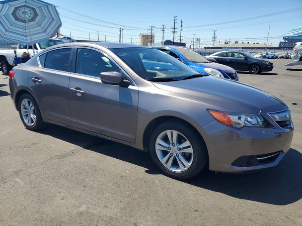 2013 ACURA ILX Hybrid TECH