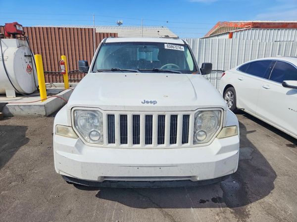 2012 JEEP LIBERTY SPORT 4X4