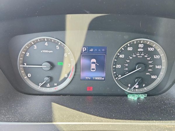 2016 HYUNDAI SONATA