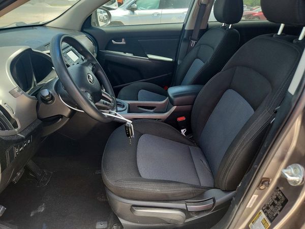 2015 KIA SPORTAGE GL - Middle-low