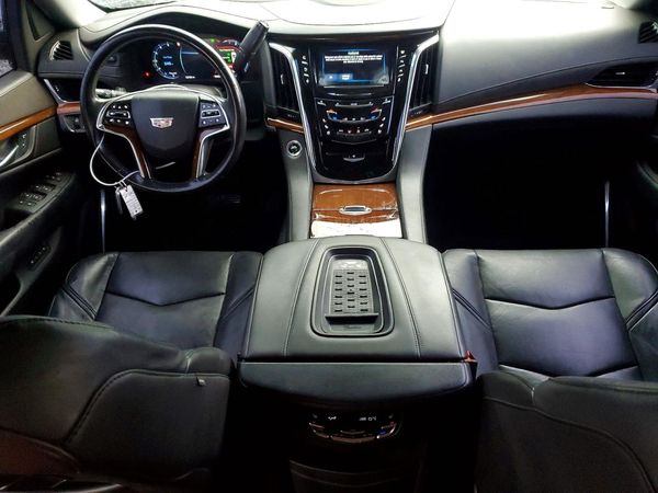 2016 CADILLAC ESCALADE ESV Luxury — CKPT